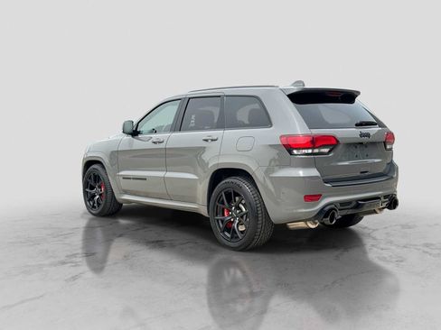 Used 2020 Jeep Grand Cherokee SRT w/ Trailer Tow Group IV AWD/4WD image 4
