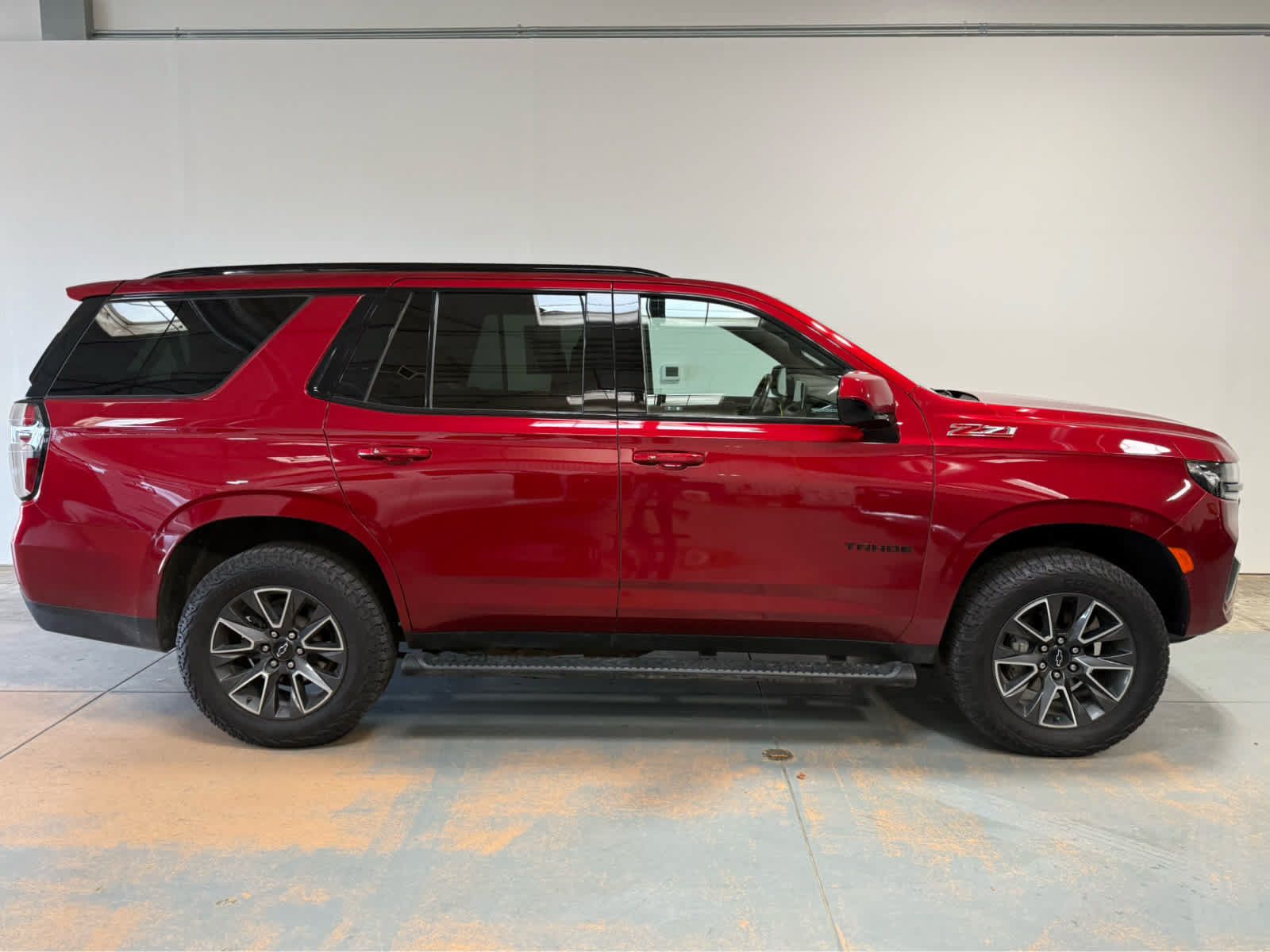 Used 2021 Chevrolet Tahoe Z71 w/ Rear Media and Nav Package AWD/4WD image 6