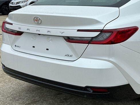 New 2026 Toyota Camry XLE image 5