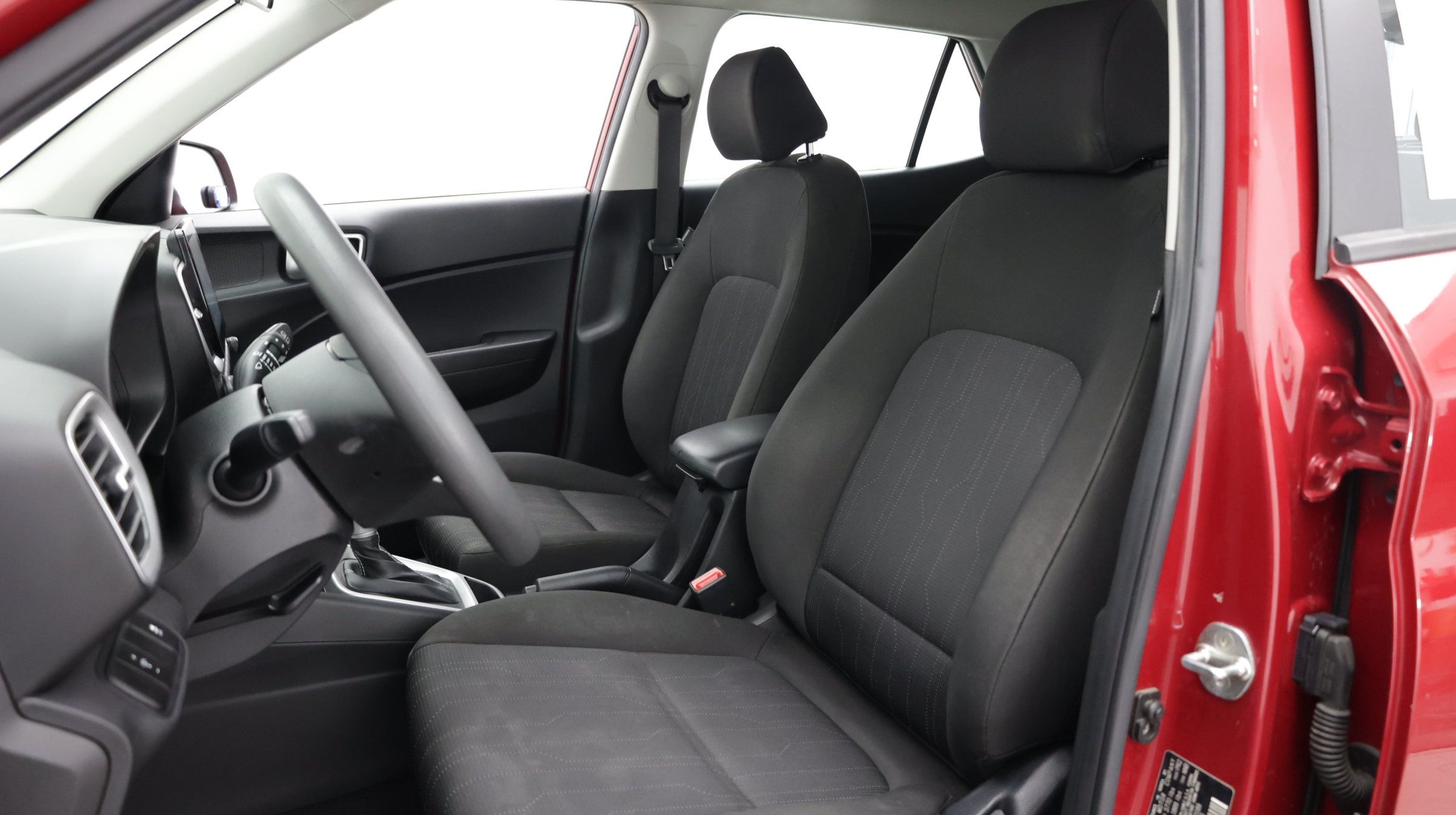 Used 2023 Hyundai Venue SE FWD image 13