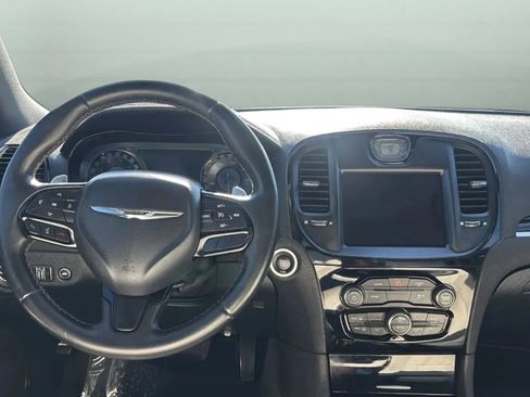 Used 2017 Chrysler 300 S RWD image 11