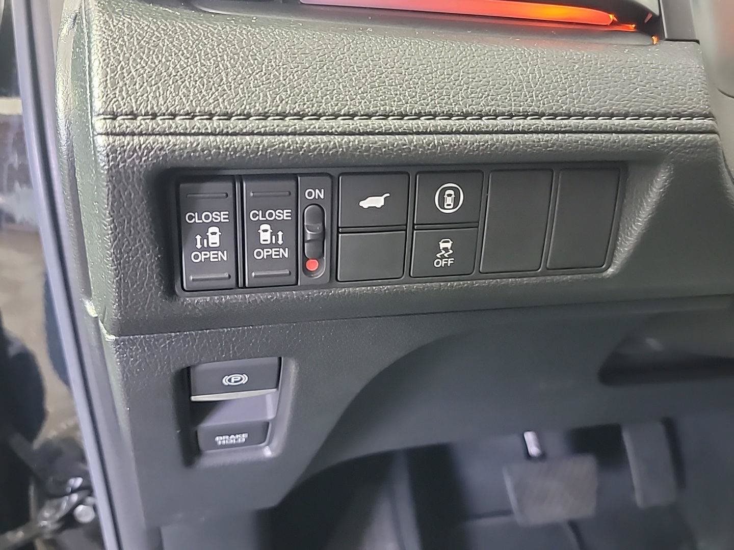 Certified 2023 Honda Odyssey Sport image 36