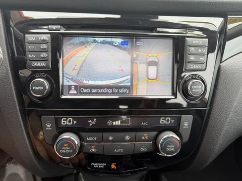 Used 2017 Nissan Rogue Sport SL w/ SL Premium Package AWD/4WD image 21