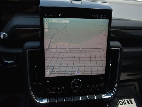 Used 2025 GMC Yukon XL Elevation w/ Elevation Premium Package AWD/4WD image 30