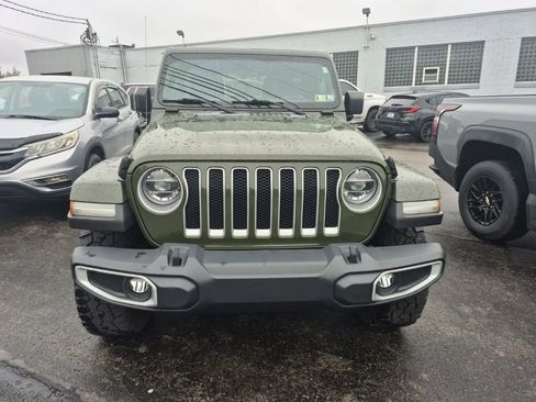 Used 2021 Jeep Wrangler Unlimited Sahara image 2
