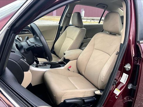 Used 2015 Honda Accord LX image 21