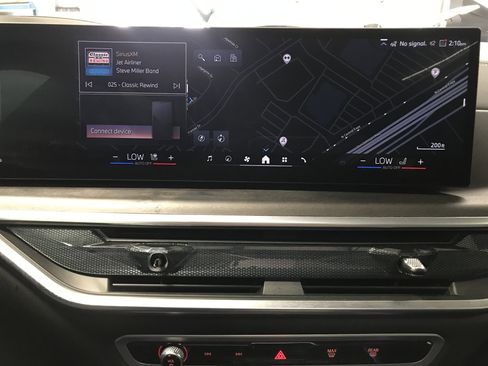 Used 2026 BMW X5 xDrive40i image 21