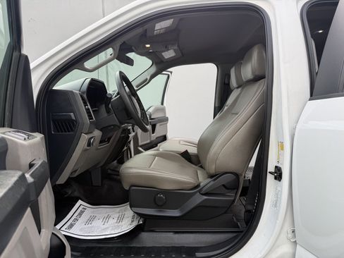 Used 2022 Ford F250 XL w/ Power Equipment Group AWD/4WD image 11