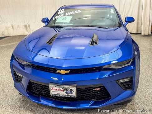 Used 2018 Chevrolet Camaro SS image 6