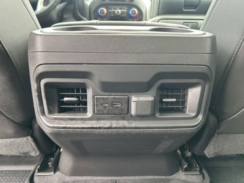 Used 2019 Chevrolet Silverado 1500 LT Trail Boss AWD/4WD image 46