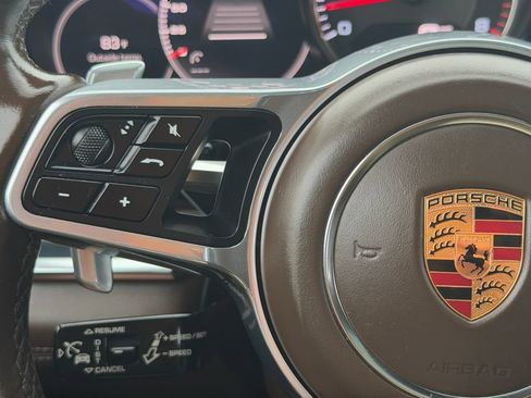 Used 2018 Porsche Panamera 4S AWD/4WD image 23
