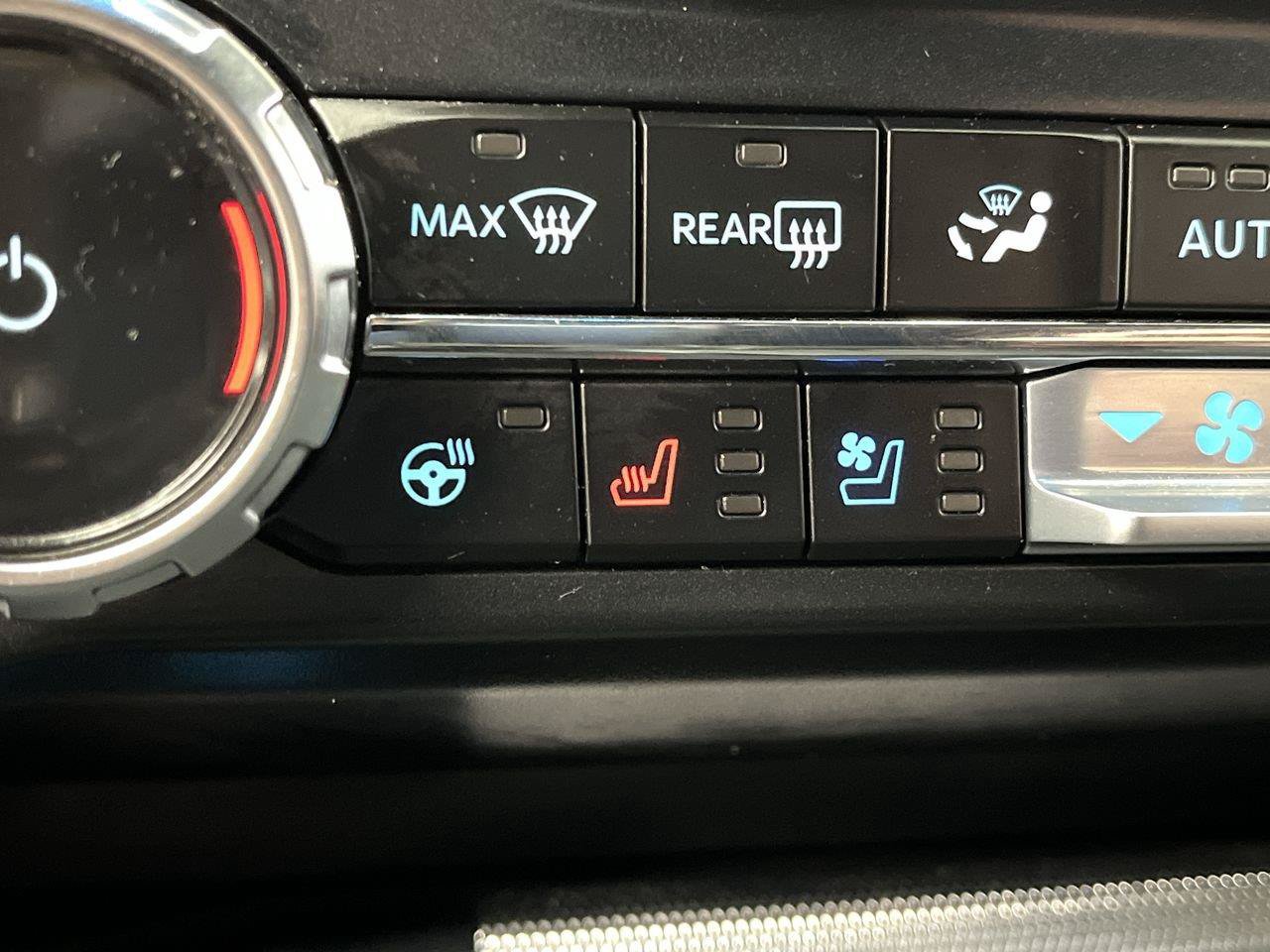 Certified 2024 Ford F150 Lariat AWD/4WD image 24