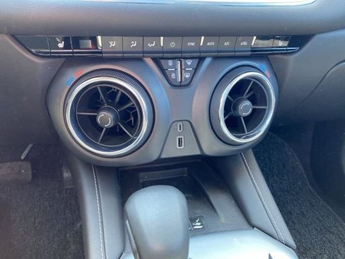 Used 2024 Chevrolet Blazer LT w/ Sound & Technology Package AWD/4WD image 26