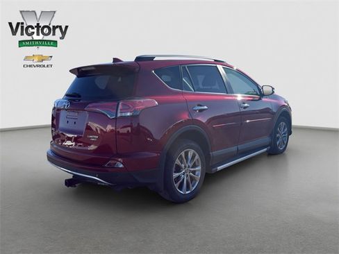 Used 2018 Toyota RAV4 Limited image 6