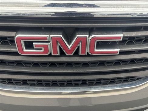Certified 2019 GMC Acadia SLE FWD image 29