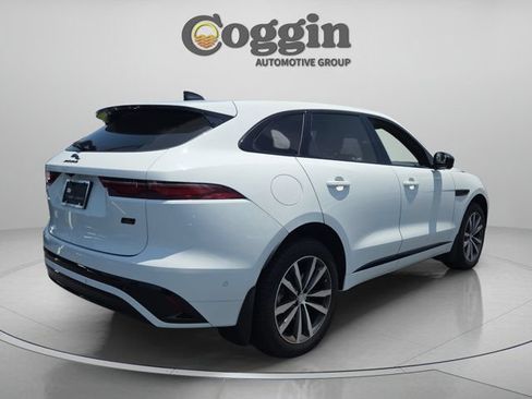 Used 2026 Jaguar F-PACE R-Dynamic S AWD/4WD image 6