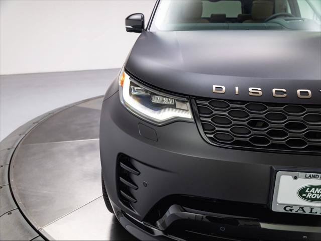 New 2026 Land Rover Discovery Limited Edition AWD/4WD image 10