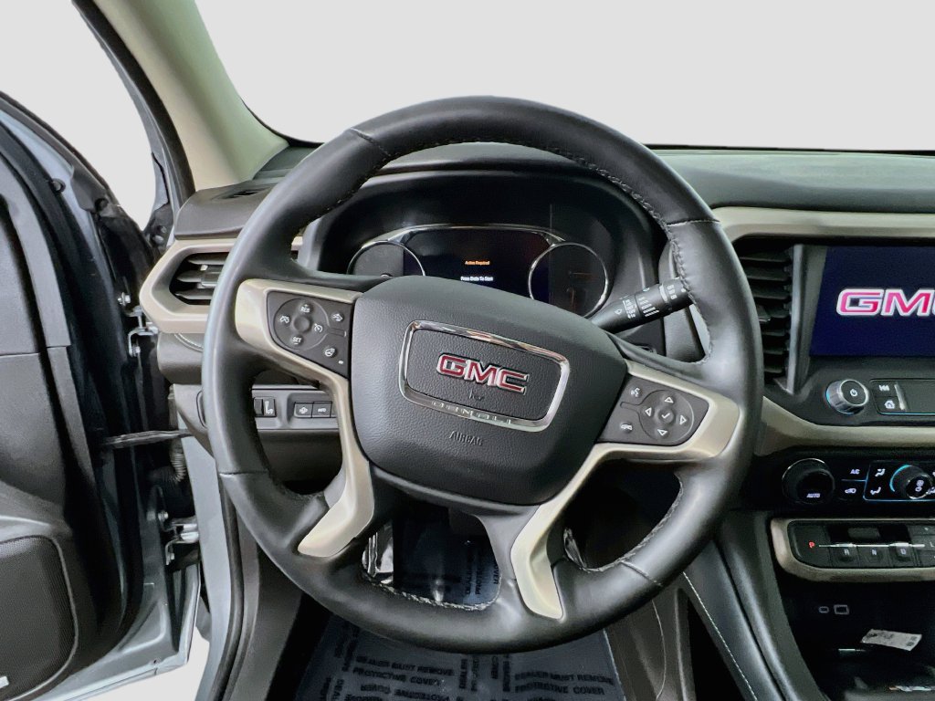 Certified 2023 GMC Acadia Denali w/ Denali Ultimate Package AWD/4WD image 10