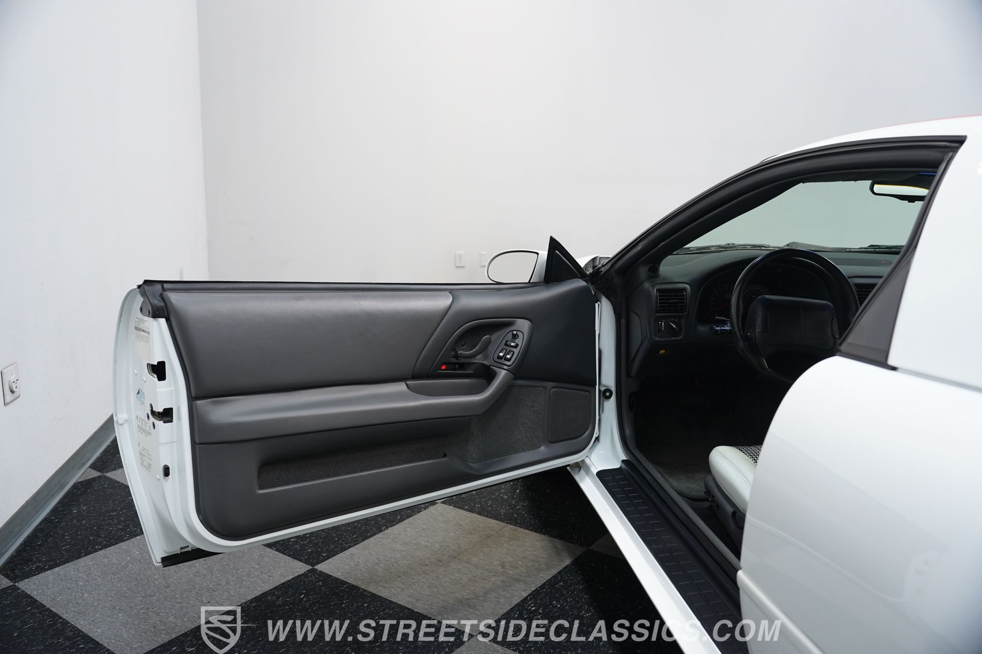 Used 1997 Chevrolet Camaro Z28 w/ Preferred Equipment Group 2 RWD image 36