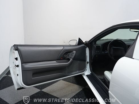 Used 1997 Chevrolet Camaro Z28 w/ Preferred Equipment Group 2 RWD image 36