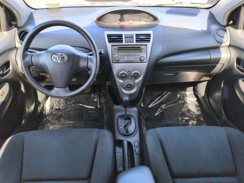 Used 2012 Toyota Yaris Sedan image 23