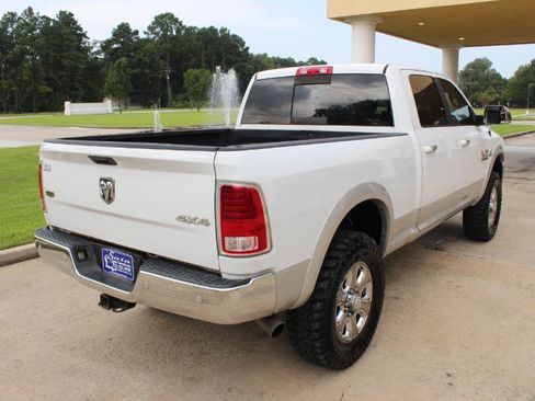 Used 2018 RAM 2500 Laramie w/ Convenience Group AWD/4WD image 16