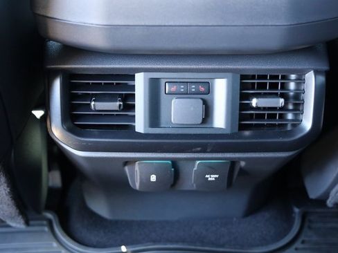 Used 2025 Ford F150 Raptor image 31