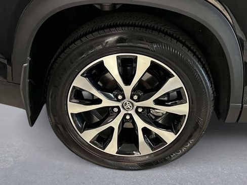 Used 2025 Toyota Grand Highlander AWD Hybrid image 7