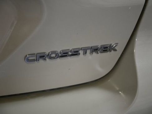 Used 2025 Subaru Crosstrek 2.0i Premium w/ Crosstrek Mirror Package image 13