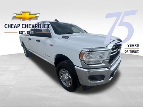 Used 2021 RAM 3500 Tradesman w/ Chrome Appearance Group AWD/4WD image 7