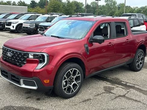 New 2026 Ford Maverick Lariat w/ 4K Tow Package AWD/4WD image 2