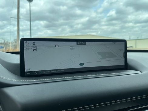 Used 2024 Genesis GV80 2.5T image 11