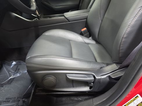 Used 2024 MAZDA MAZDA3 s FWD image 26