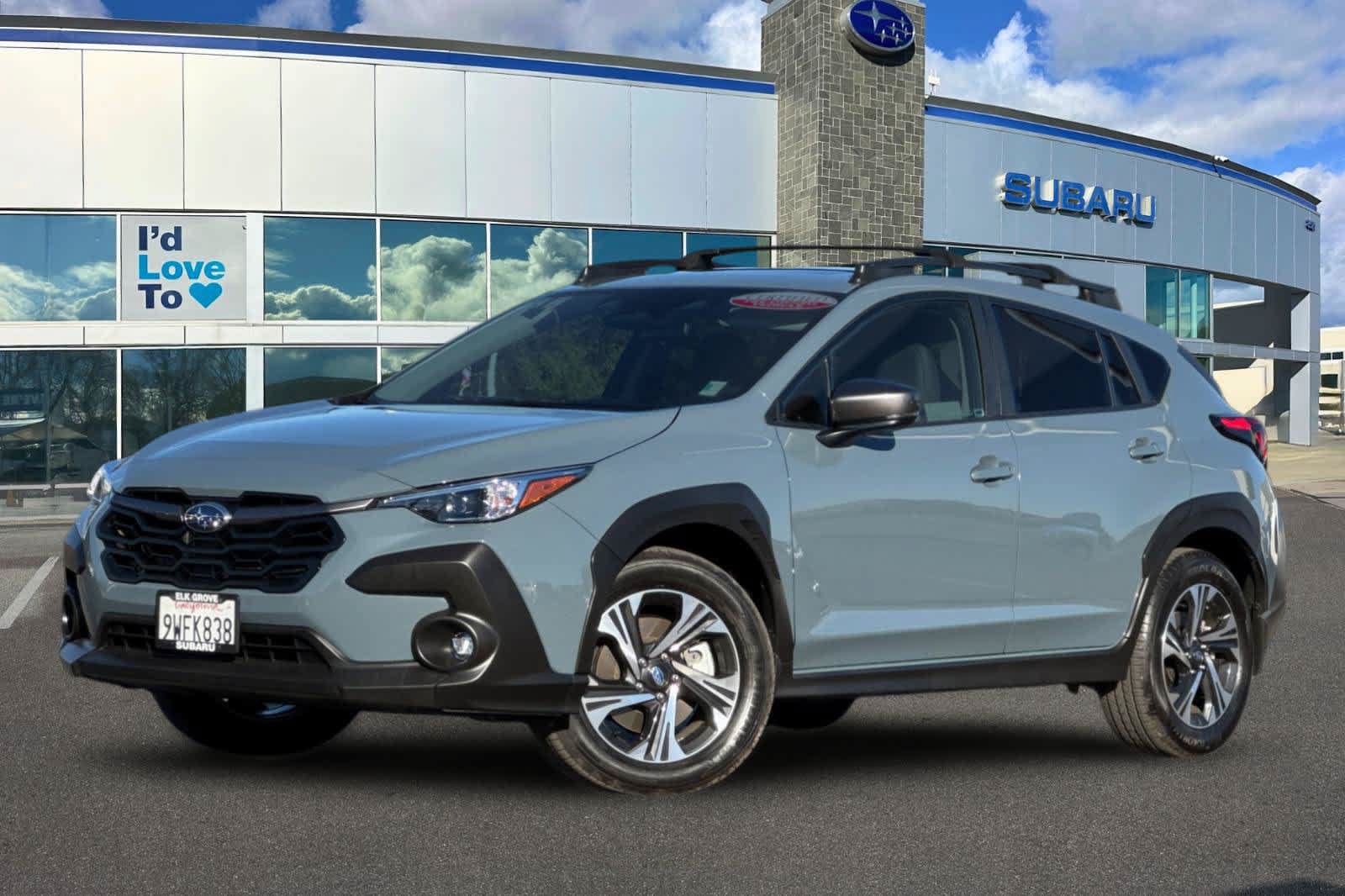 Used 2025 Subaru Crosstrek 2.5i Premium AWD/4WD image 1