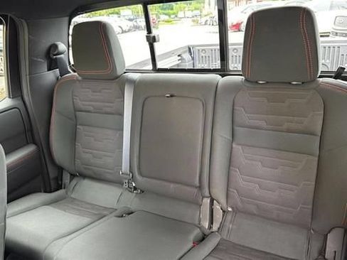 Used 2022 Nissan Frontier PRO-4X AWD/4WD image 13
