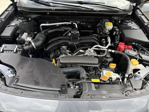 Used 2025 Subaru Outback Premium image 21