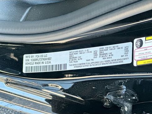 New 2026 RAM 1500 Laramie AWD/4WD image 35