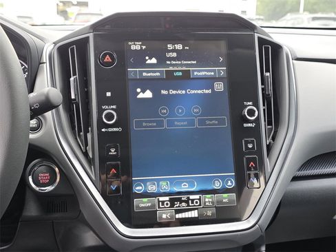 New 2025 Subaru Crosstrek 2.5i Limited w/ Popular Package #3A image 17