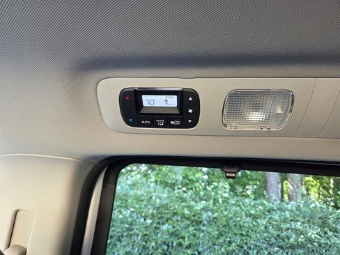 Used 2016 Honda Odyssey EX-L image 36