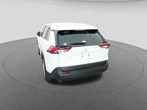 New 2025 Toyota RAV4 LE image 6