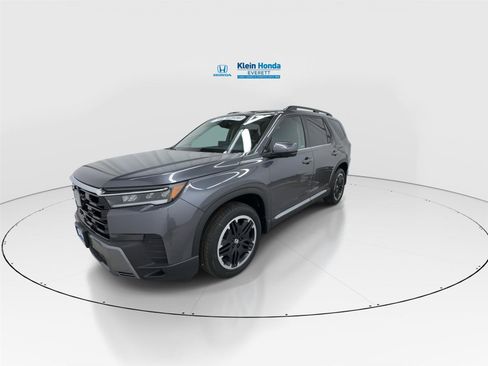 New 2026 Honda Pilot Touring image 6