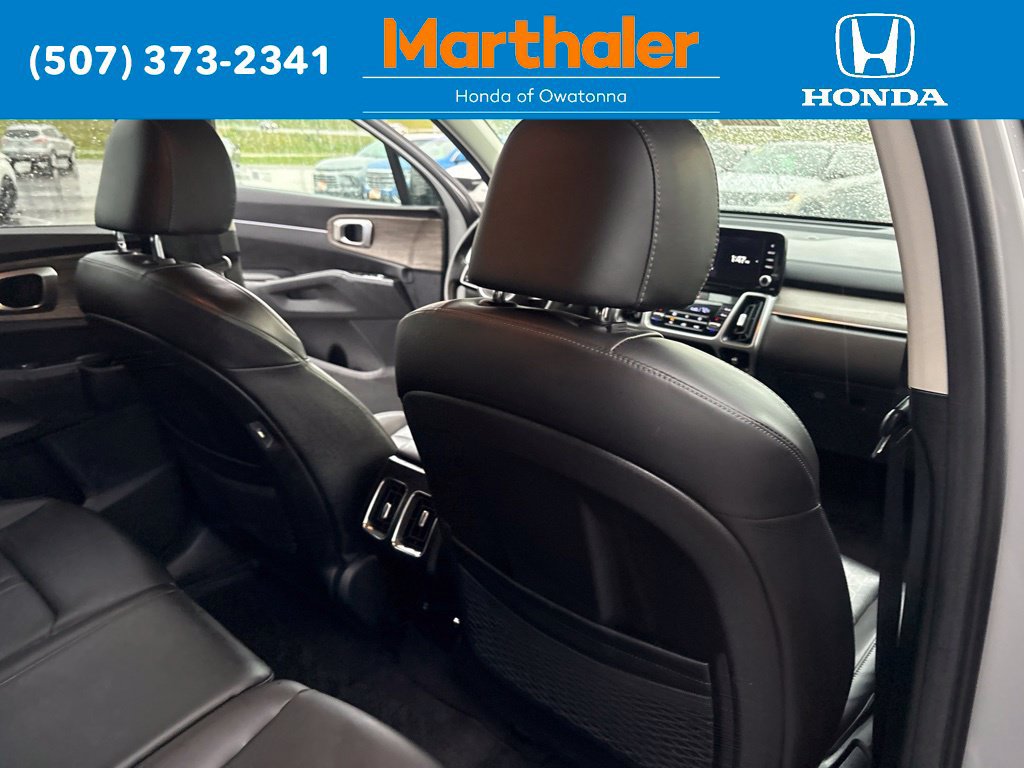 Used 2023 Kia Sorento S AWD/4WD image 17