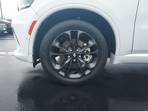 Used 2025 Dodge Durango GT AWD/4WD image 10