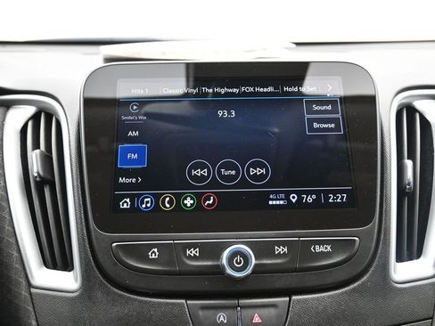 Used 2024 Chevrolet Malibu LT FWD image 15