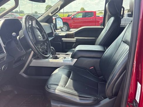 Used 2019 Ford F150 Lariat w/ Equipment Group 502A Luxury AWD/4WD image 9