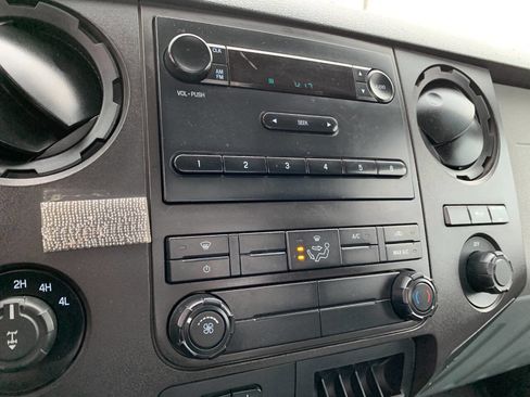 Used 2012 Ford F350 XL w/ Snow Plow Prep Pkg image 9