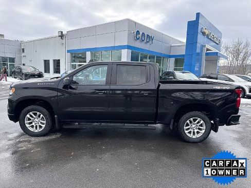 Used 2023 Chevrolet Silverado 1500 RST w/ Protection Package image 2