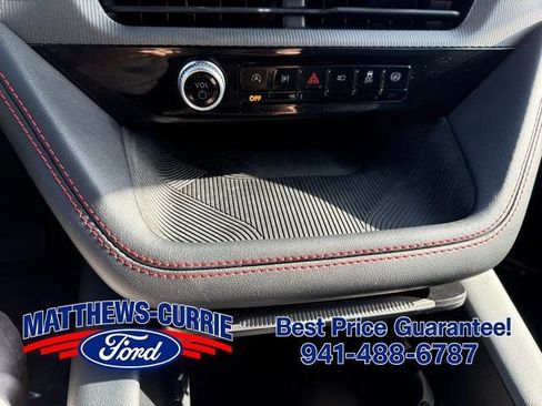 Certified 2025 Ford Explorer ST-Line w/ ST-Line Street Pack AWD/4WD image 21