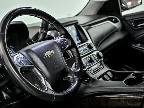 Used 2019 Chevrolet Tahoe LT image 16