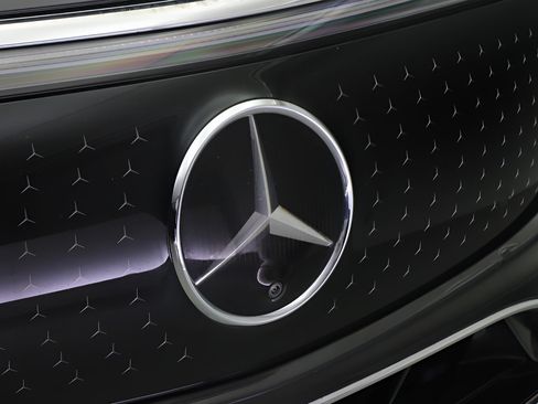 Certified 2023 Mercedes-Benz EQS 580 4MATIC Sedan image 26
